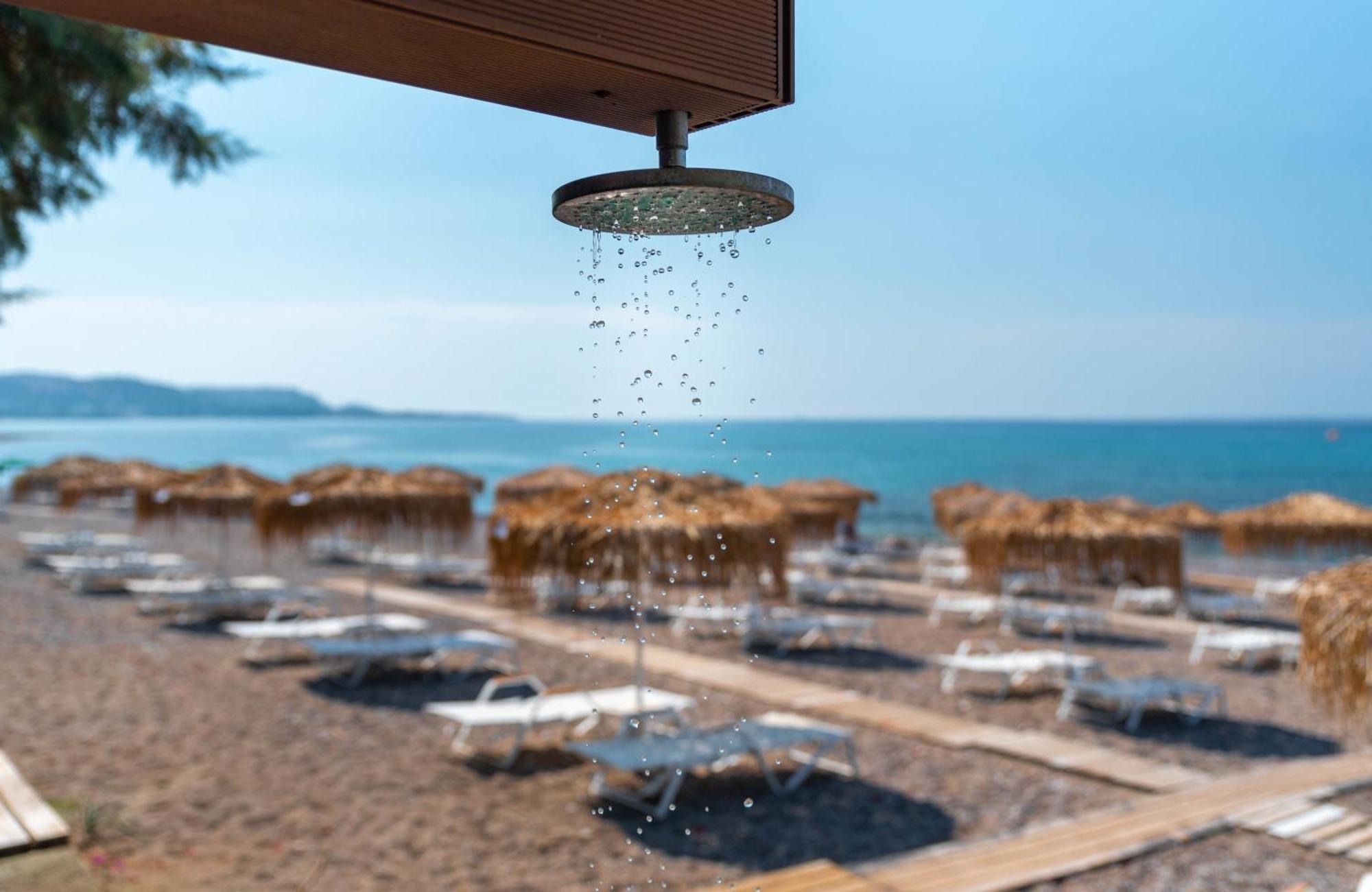 Elvita Beach Hotel คิโอตาริ ภายนอก รูปภาพ
