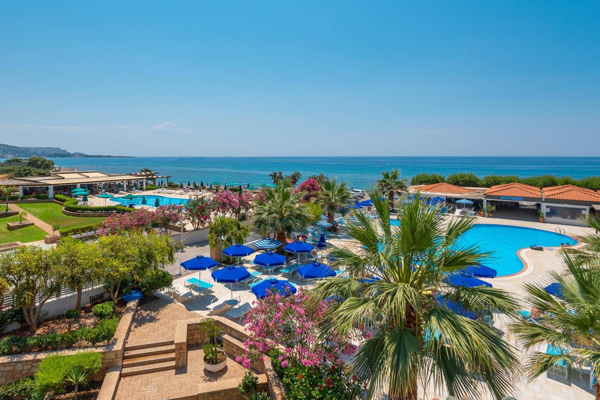 Elvita Beach Hotel คิโอตาริ ภายนอก รูปภาพ