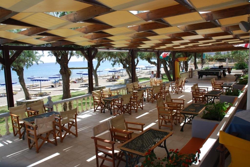 Elvita Beach Hotel คิโอตาริ ภายนอก รูปภาพ